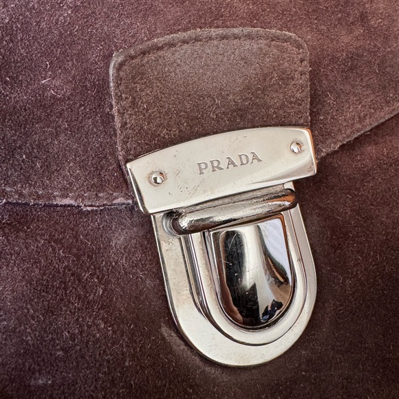 Prada Vintage Scamosciato Brown Suede Shoulder Bag Silver Hardware Push Lock - Picture 8 of 16